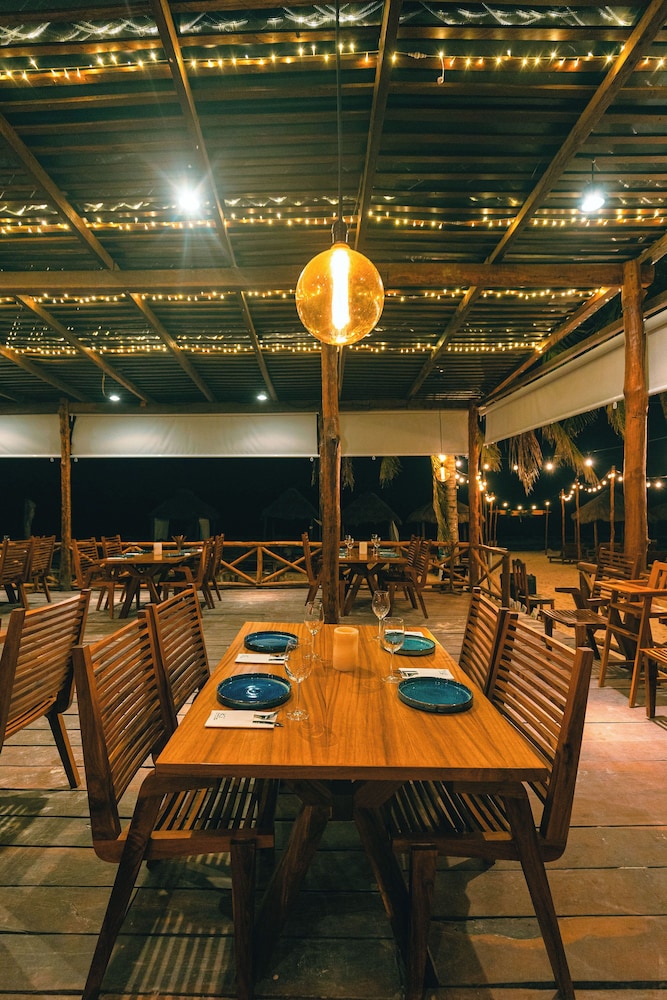 Hotel & Beach Club Ojo de Agua 31/49