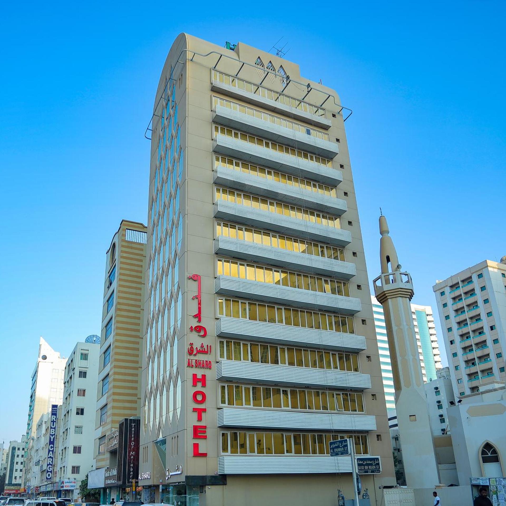 Al Sharq Hotel 1/36