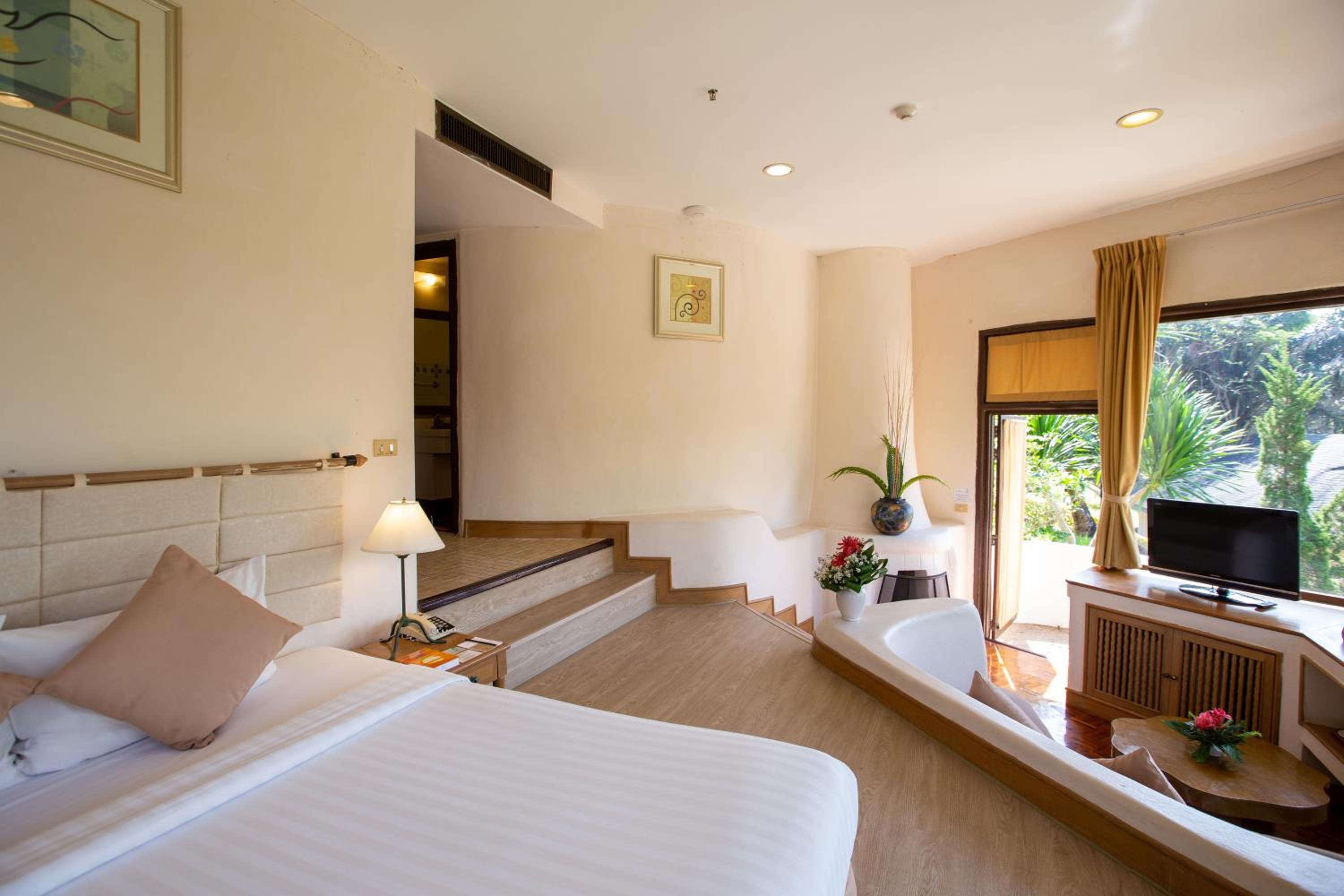 Private, Deluxe, Chalet, Bathtub, Hill Side