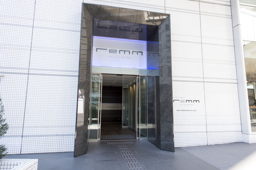 Remm Akihabara 8/57