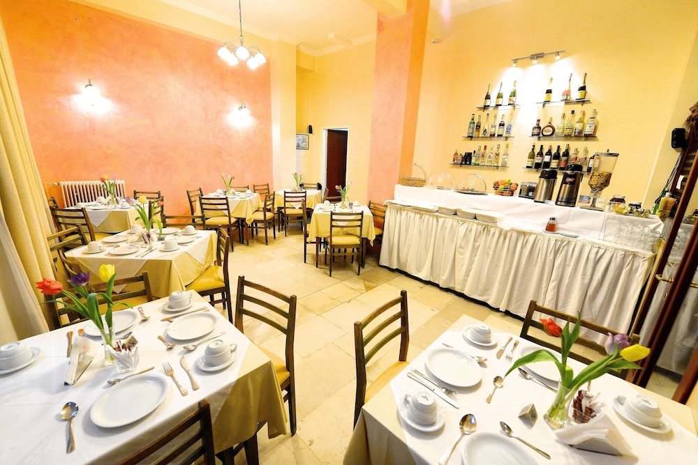 Dalia Hotel 35/49