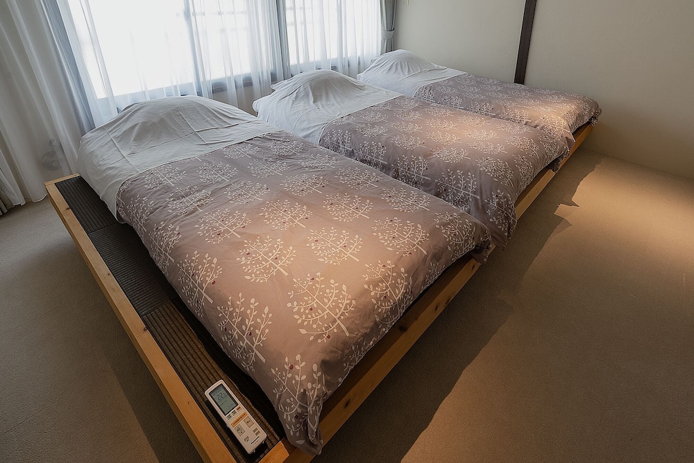 Modern, Deluxe, Triple, Single, 3 Beds، Kusatsu Onsen Eidaya 2/4