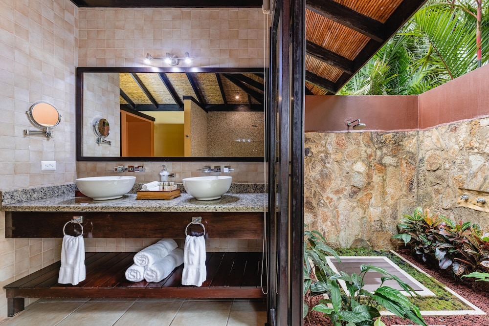 Rio Celeste Hideaway Hotel 17/63