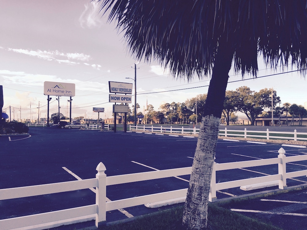 At Home Inn And Suites Pensacola 77/80
