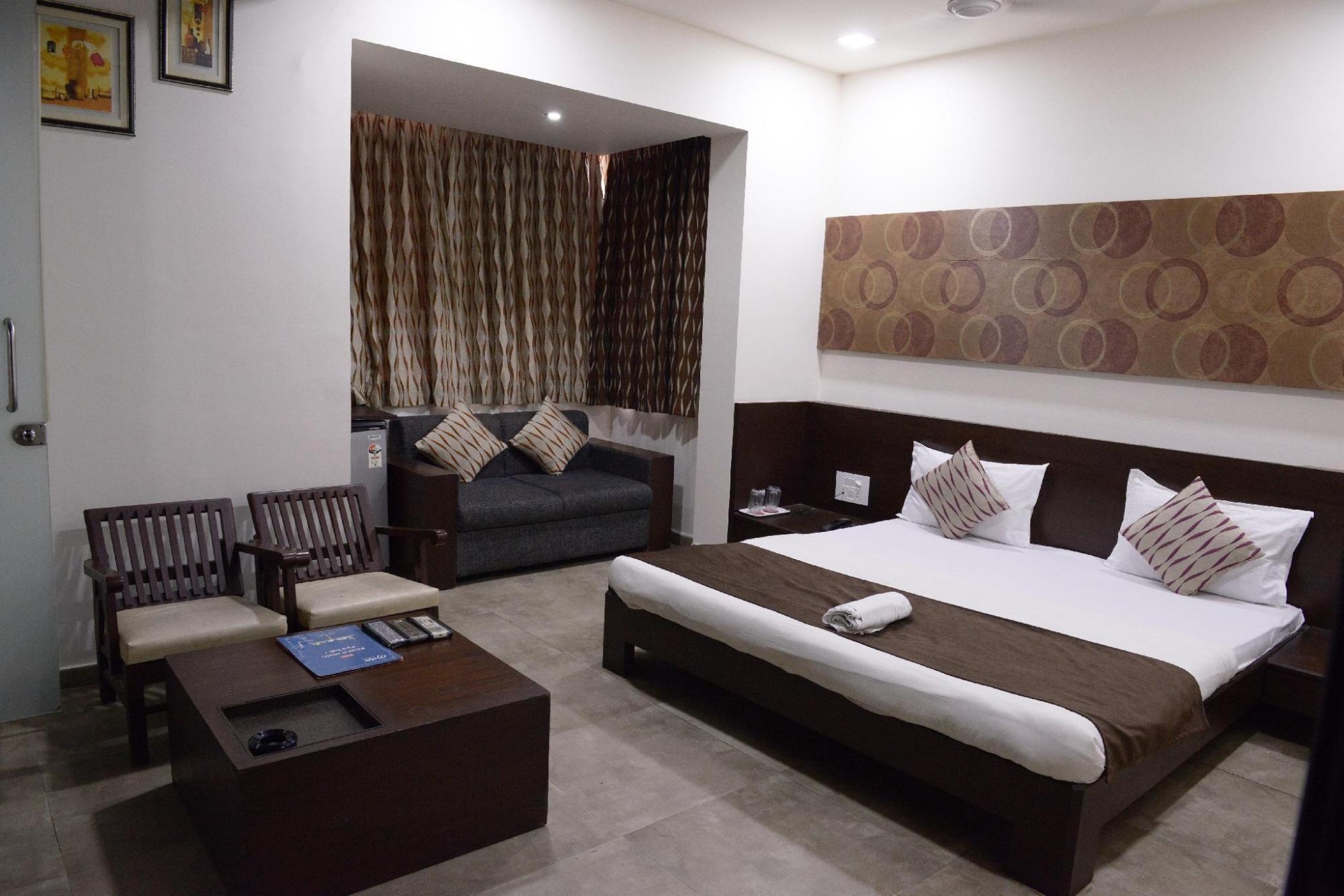 Oyo Rooms Sampatrao Colony Alkapuri 7/48