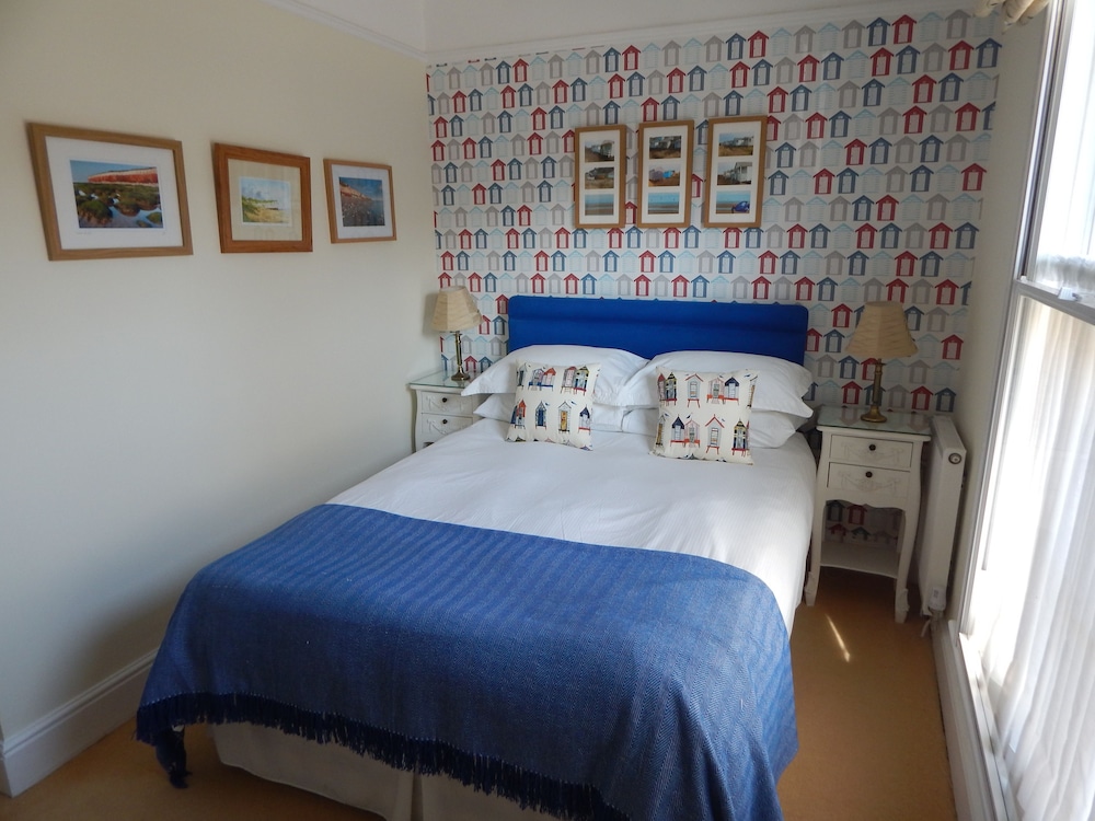 Fairlight Lodge 9/41