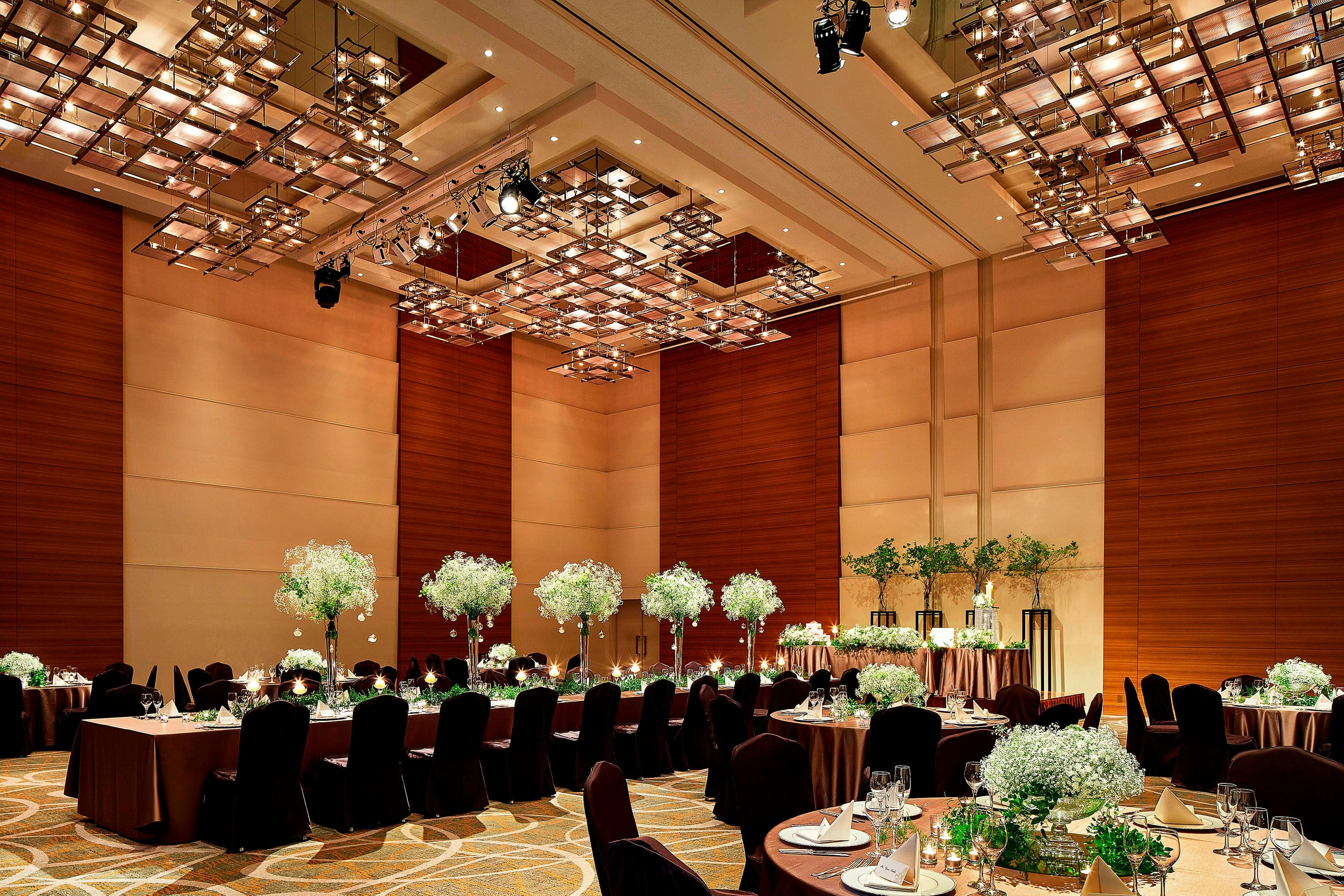 Lobby at Sheraton Grand Hiroshima Hotel, HIROSHIMA