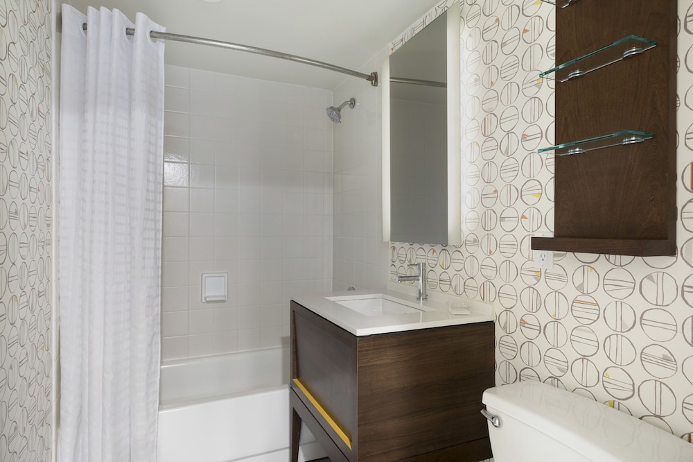 Holiday Inn Bloomington W Msp Airport Area 9/61