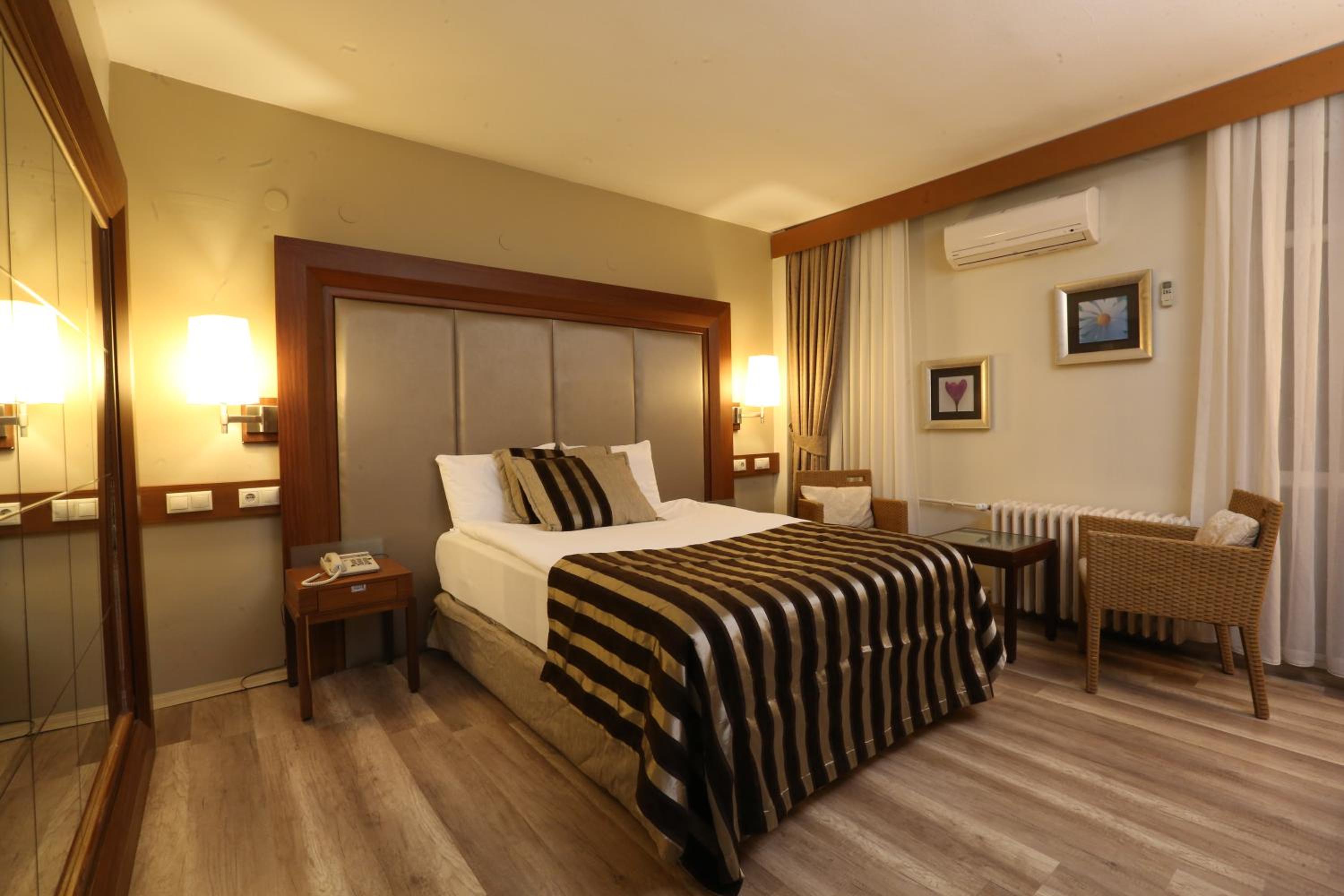 Grand Terme Hotel 13/50