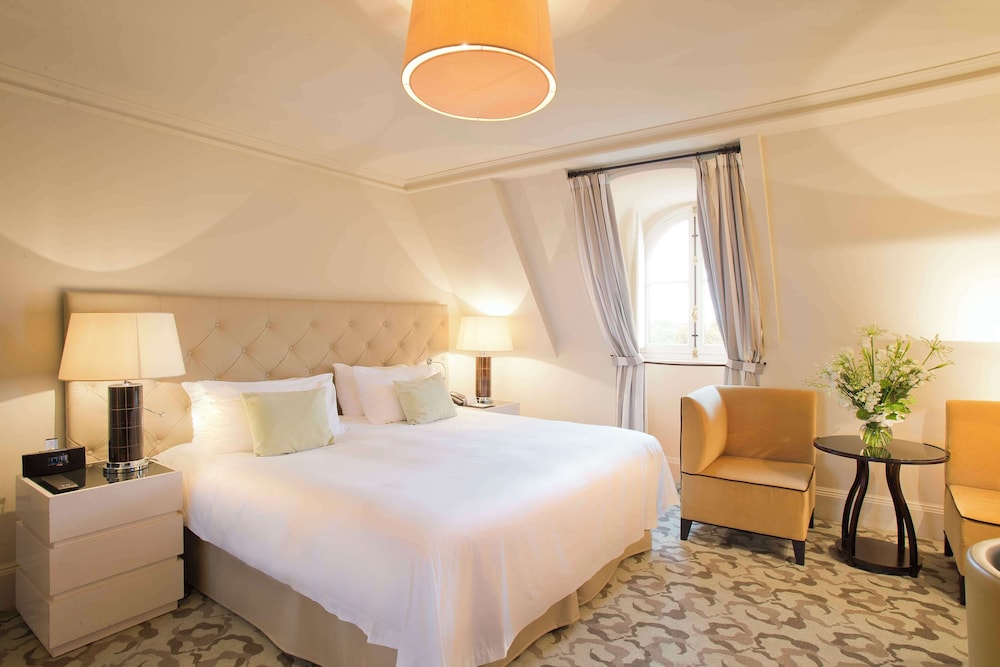 Palace 5 Star, Superior, King Bed