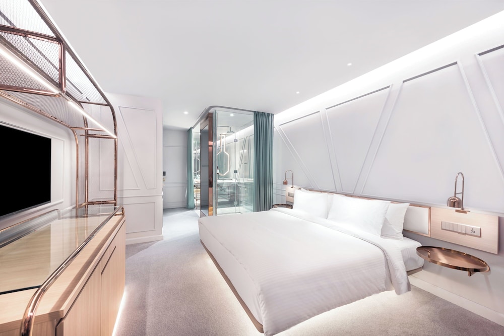 Original, King Bed