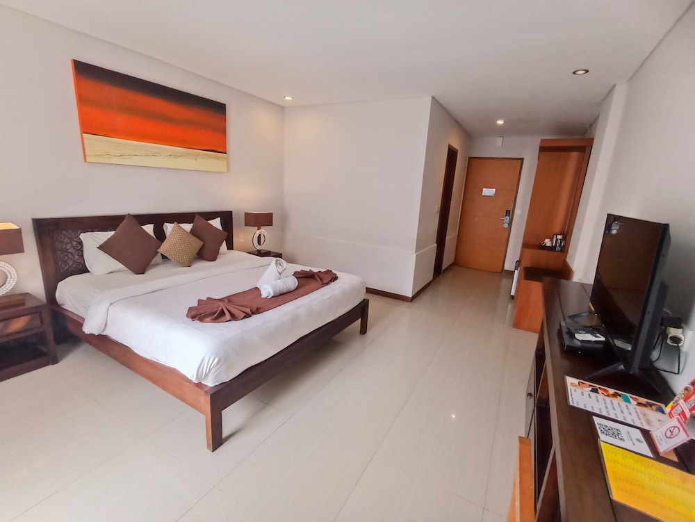 Abian Harmony Hotel 33/79