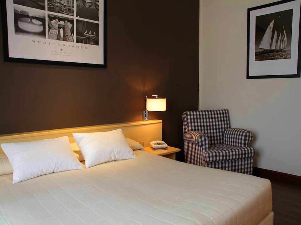 Hotel Ancora Riviera 4/18