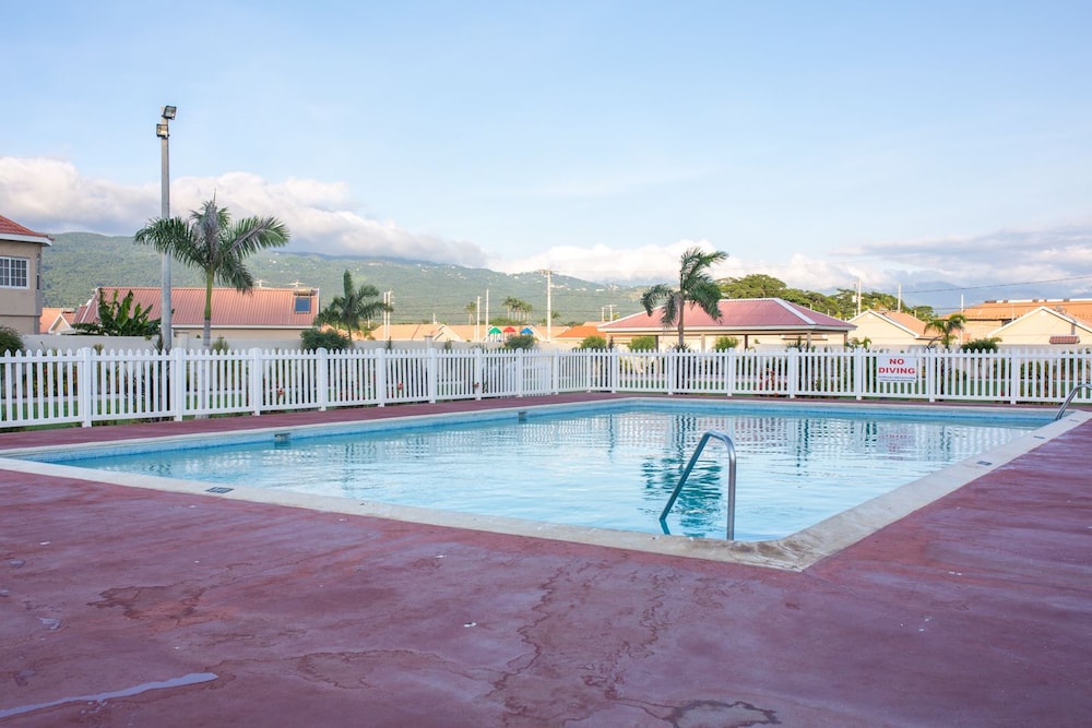 The Oasis Golf Retreat 14/29