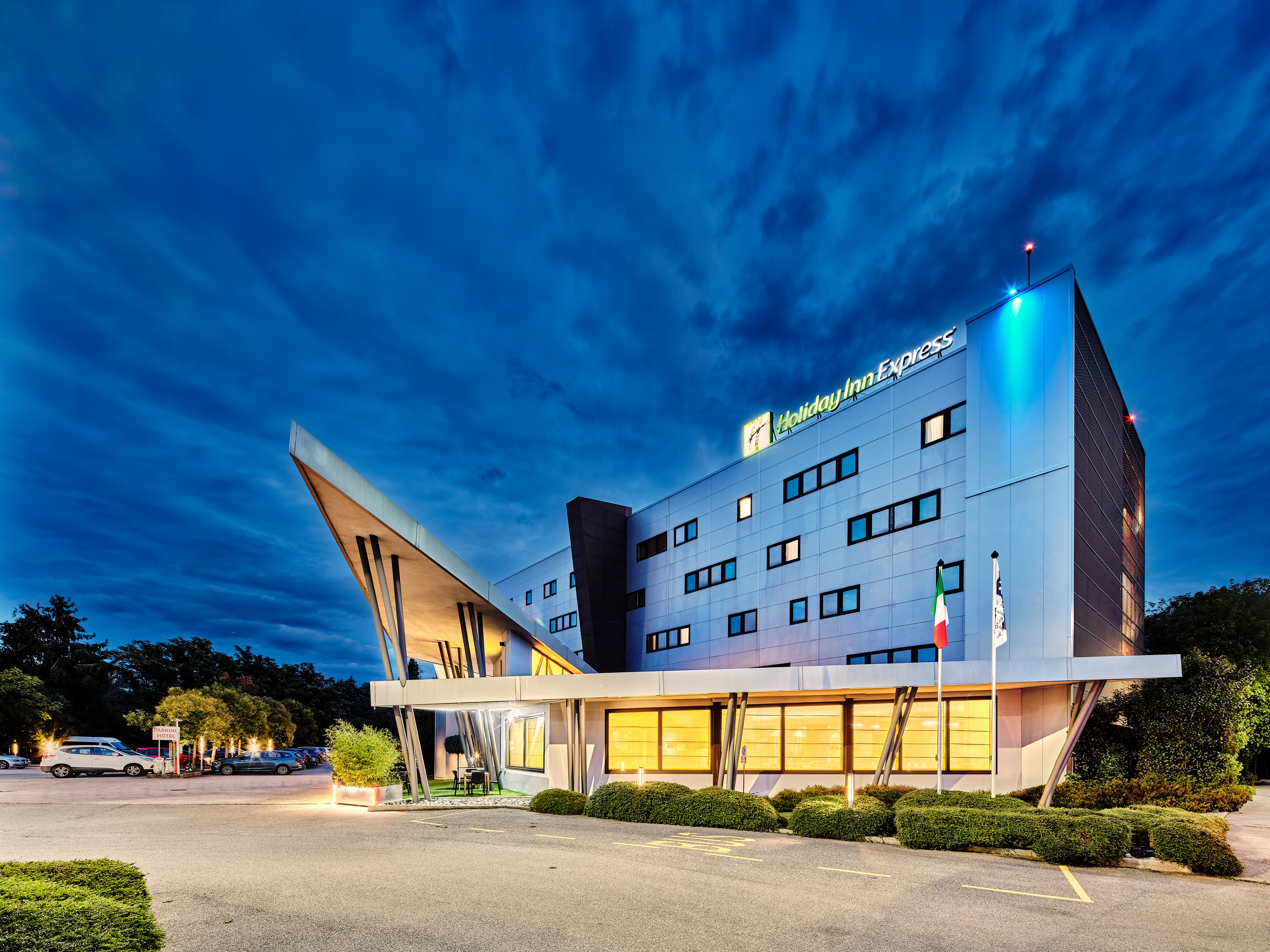 Holiday Inn Express Milan Malpensa Airport Hotel 5/71