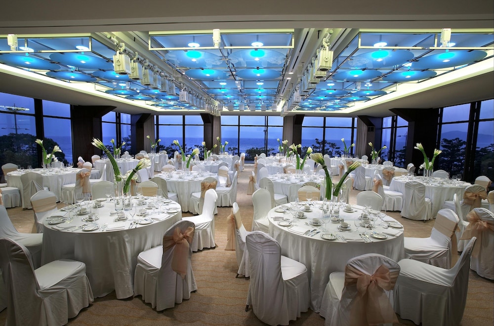 Paradise Hotel Busan 53/75