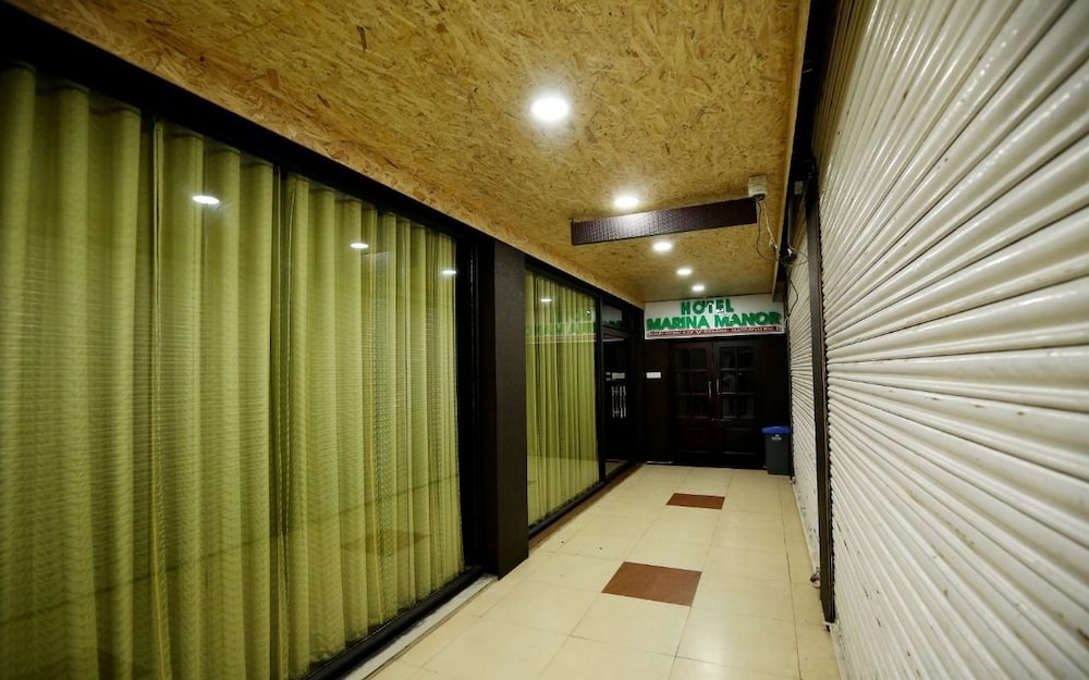 Hotel Marina Manor 18/37