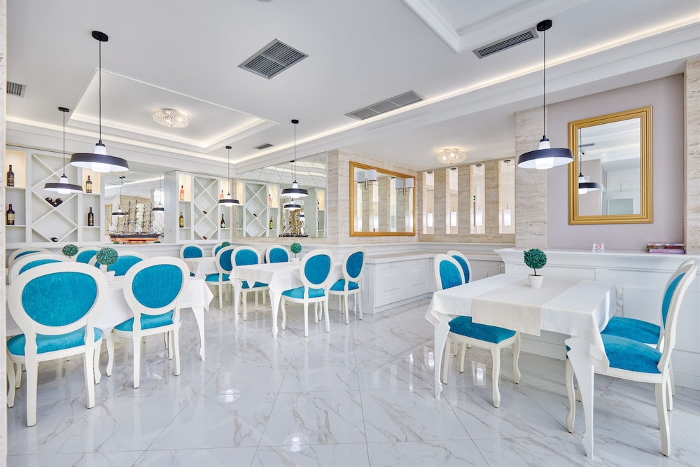 Hotel Libertas 6/69
