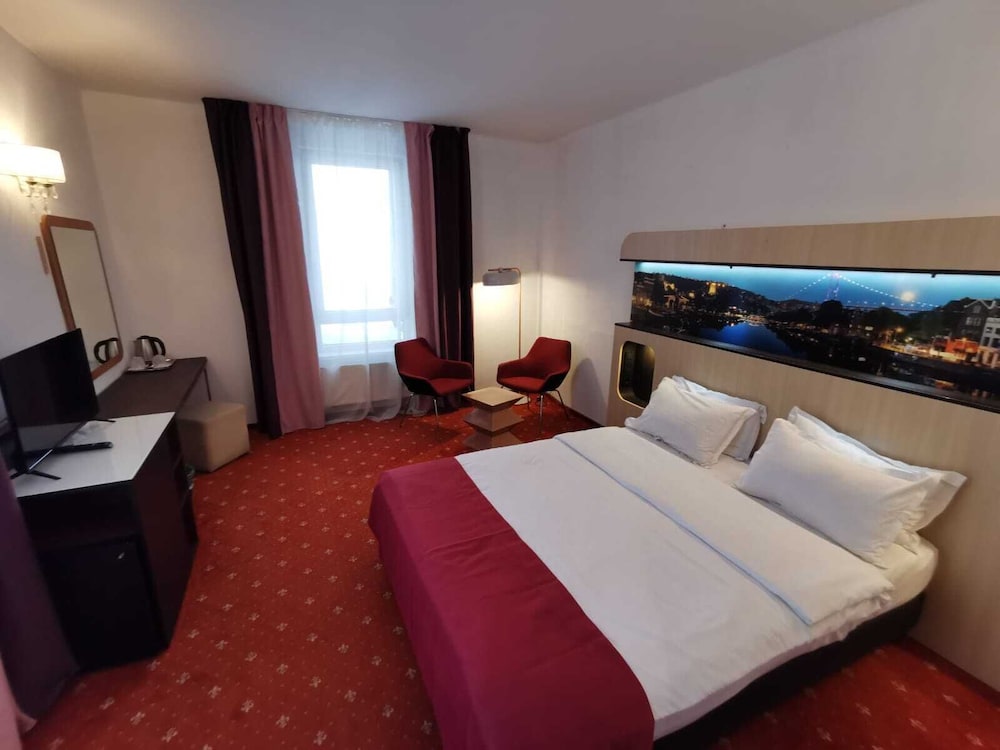 Atrium Panoramic Hotel & Spa 10/50