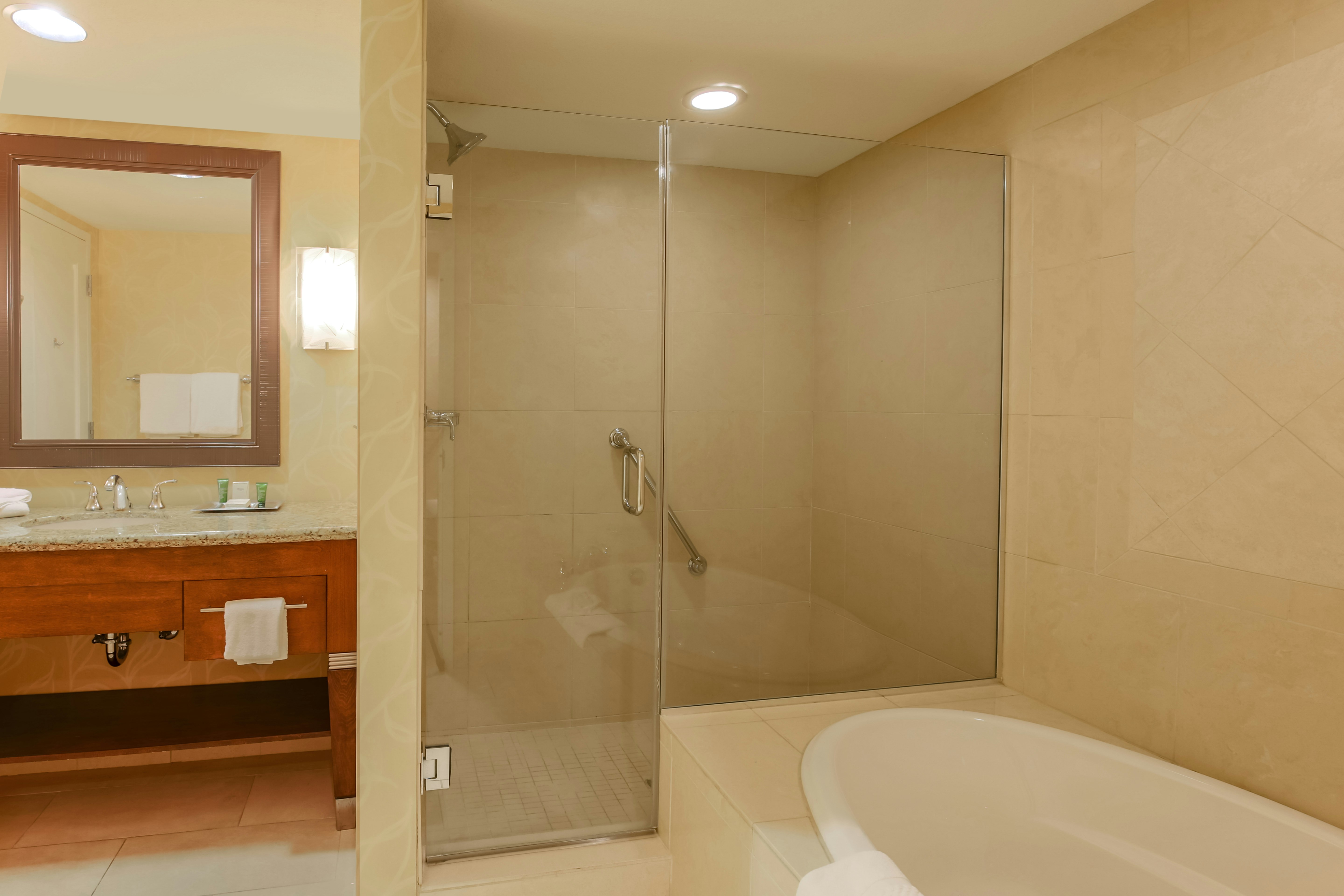 شقة سكنية بسرير كينج بغرفة نوم واحدة، Hilton Branson Convention Center 2/3