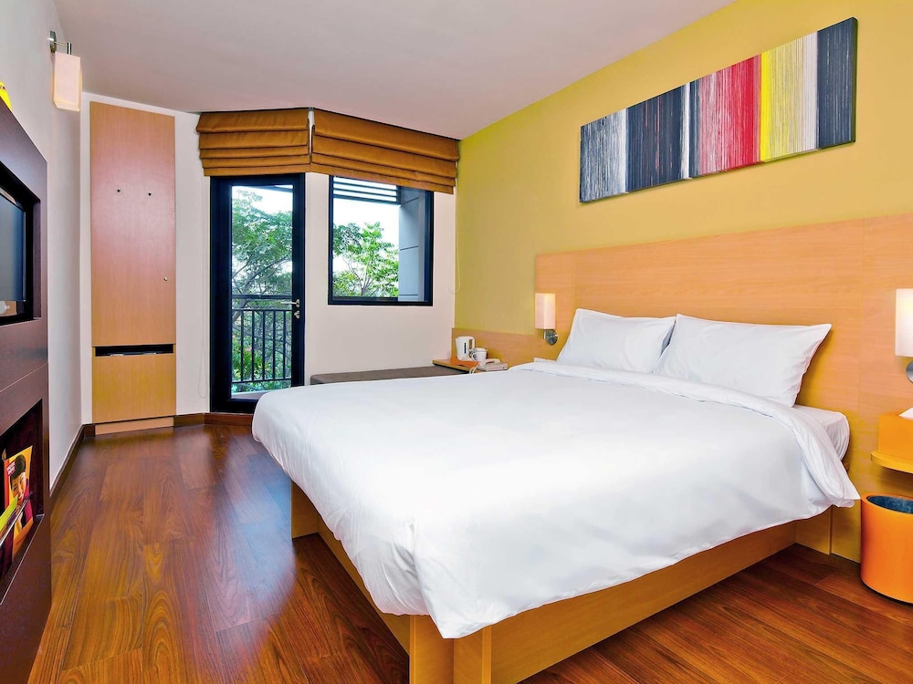 Ibis Hua Hin 23/68