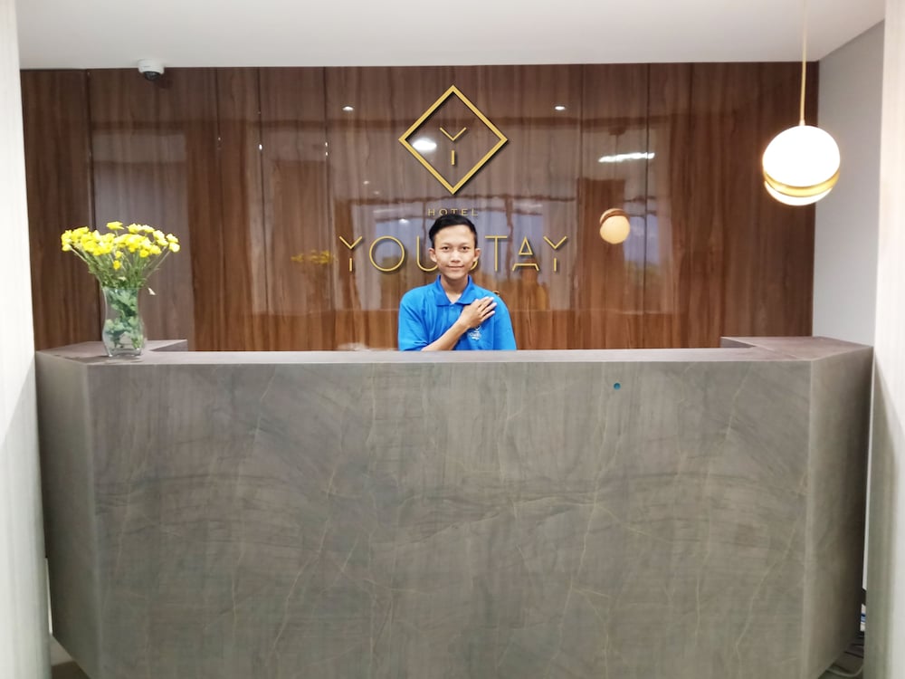 Hotel Youstay Semarang By Sinergi 2/37