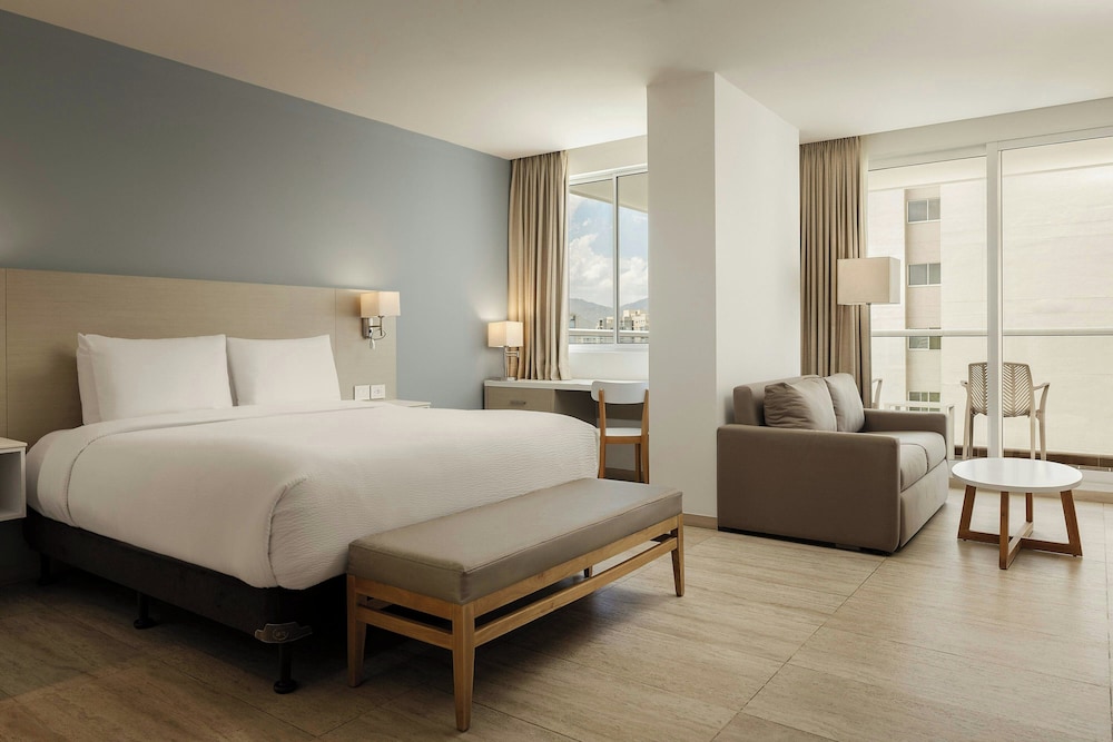 غرفة ديلوكس بسرير كوين، Mercure Santa Marta Emile 6/10