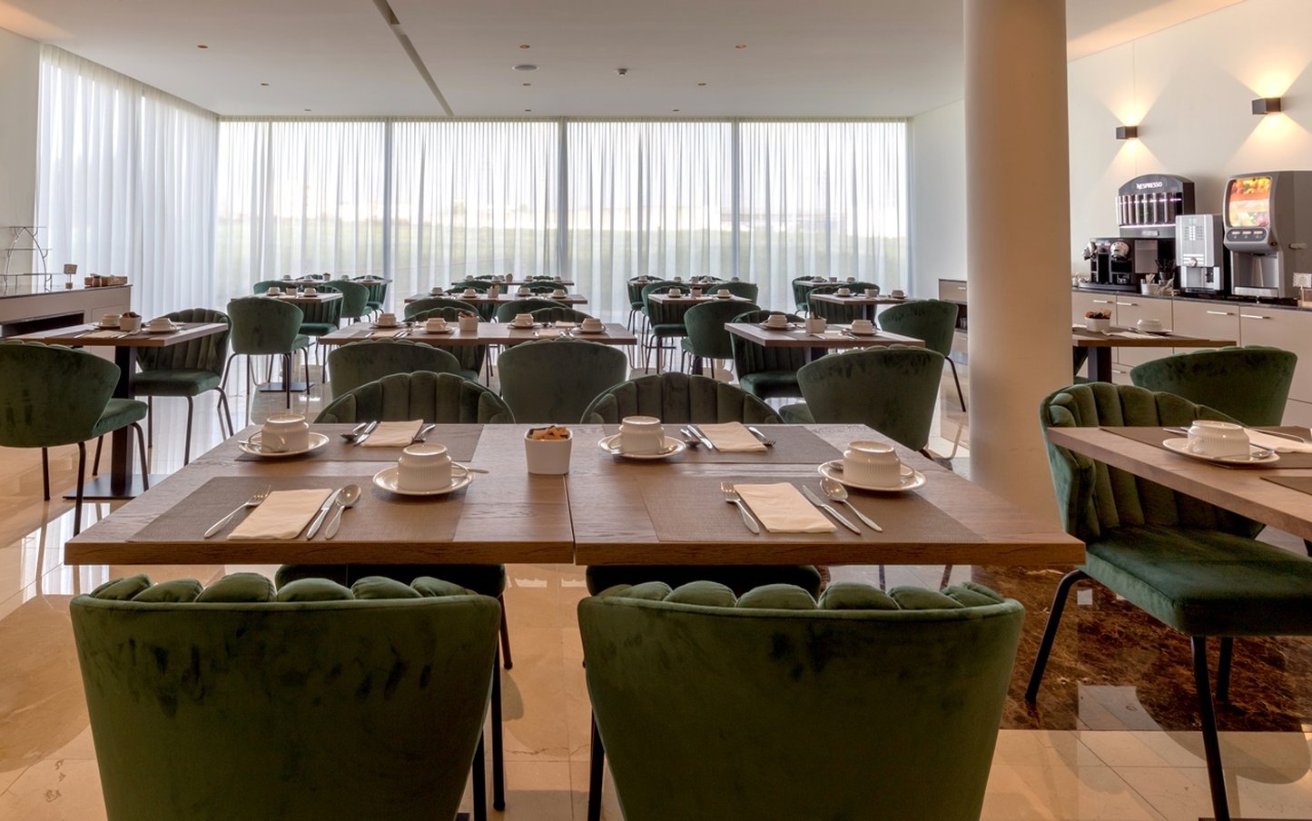 Oporto Airport Business Hotel 49/60