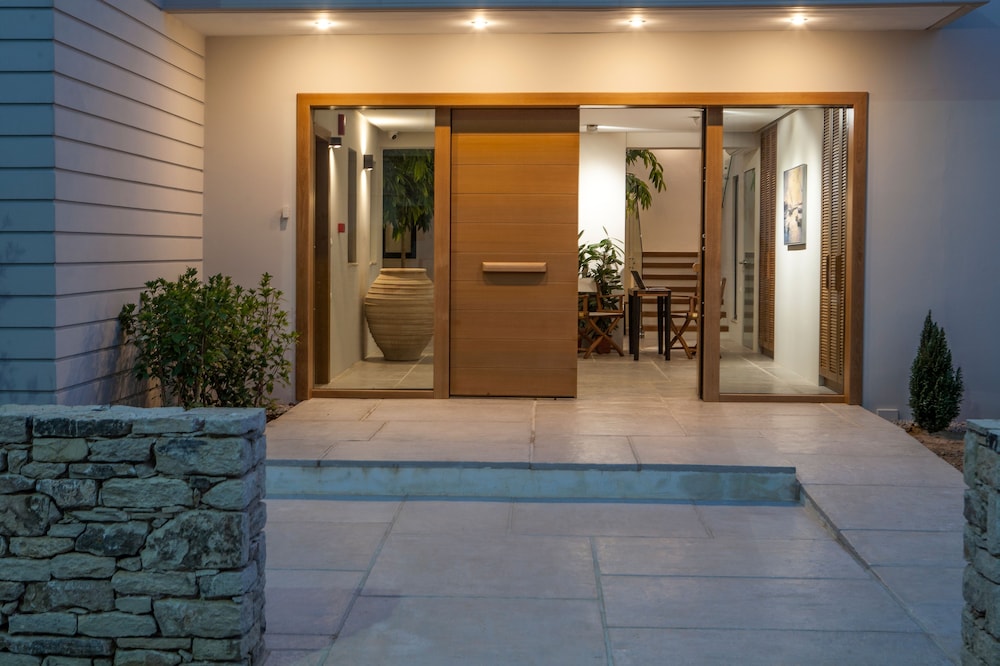 Aethrion Boutique Homes 24/50