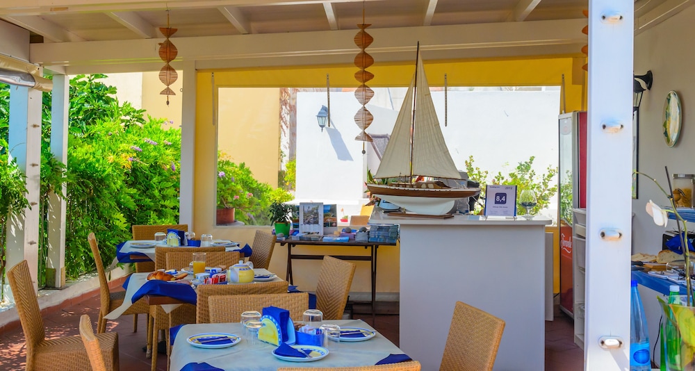 Albergo Villa Giusto 36/50