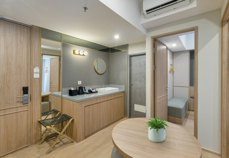 GOLDEN TULIP ESSENTIAL PIK2 JAKARTA 4/11