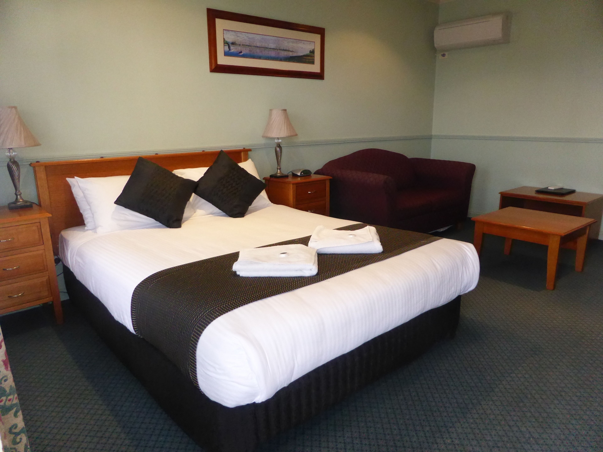 Spa, King Bed, Queen Bed