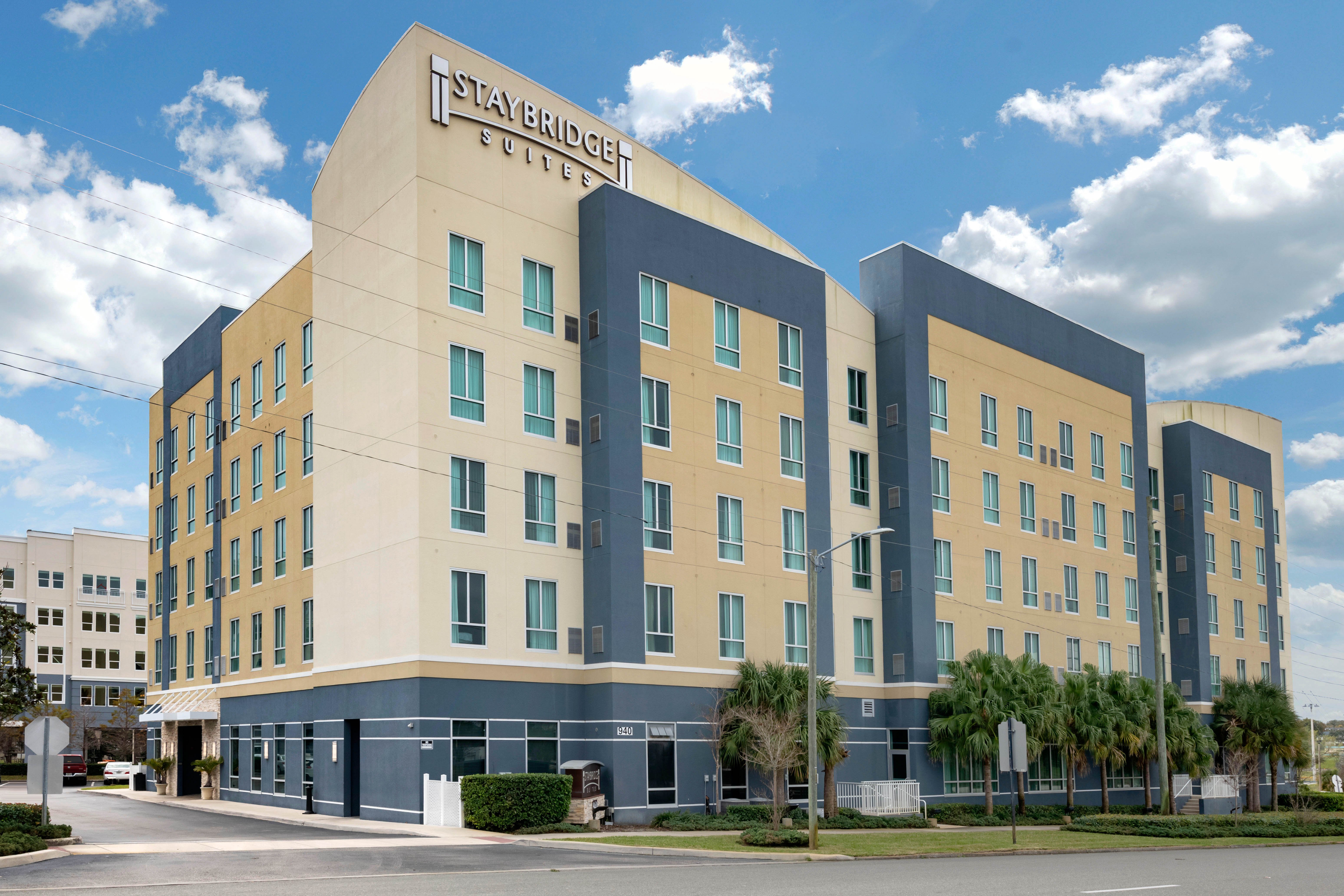 Staybridge Suites St. Petersburg FL 70/79
