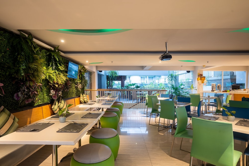 Eden Hotel Kuta Bali 45/51