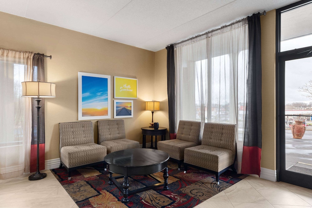 Days Inn by Wyndham Columbia Kentucky 34/52