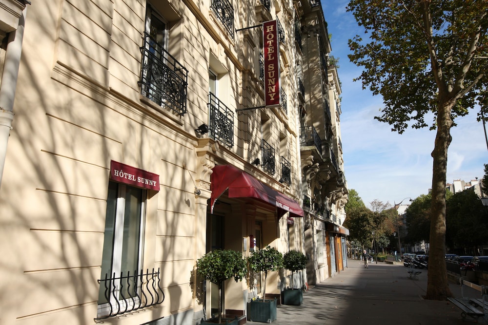 HOTEL SUNNY 33/45