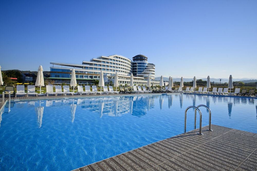 Raymar Resort and Aqua 47/50