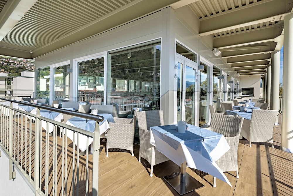 Hotel Vischi 28/50