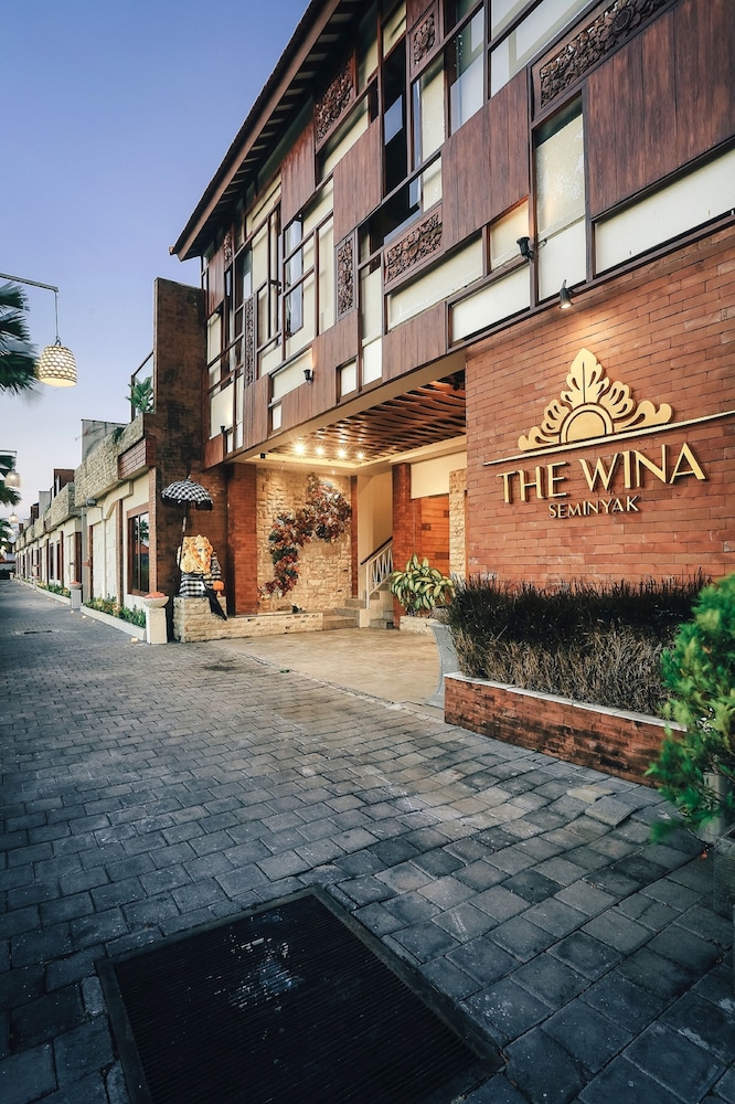 D Wina Villa Seminyak 38/50
