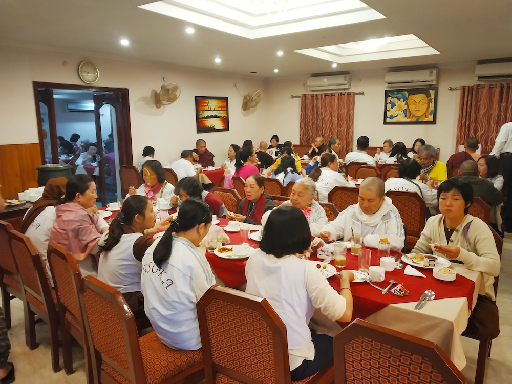 Hotel Sujata 44/64