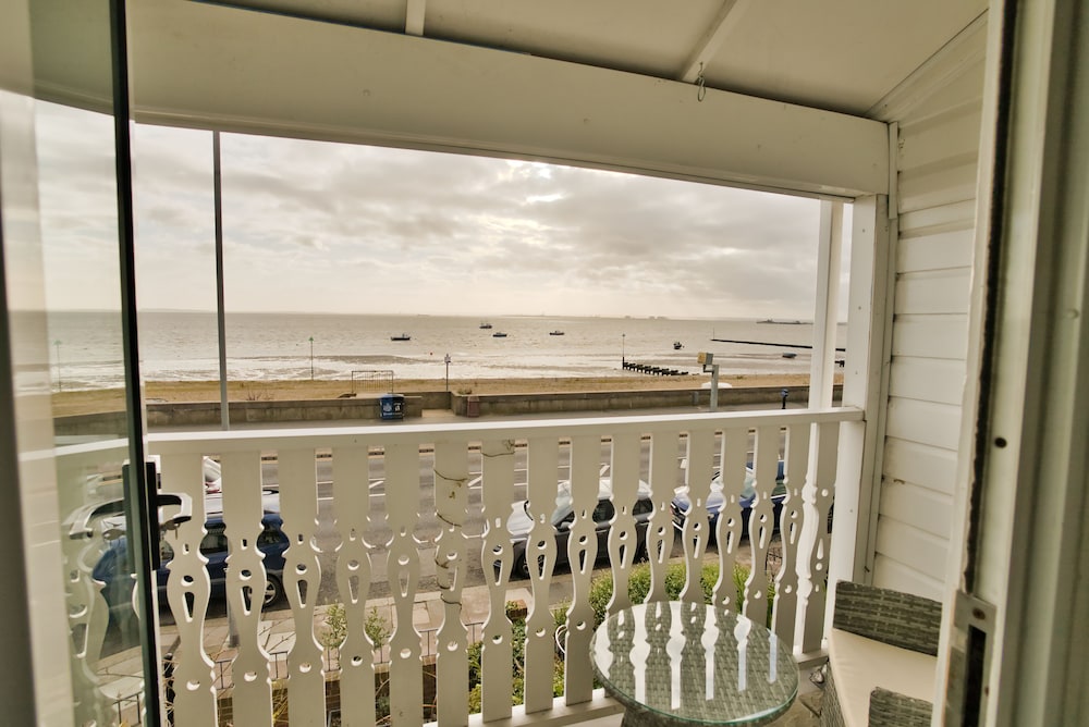 The Beaches Guest house - Adults Only 25/41