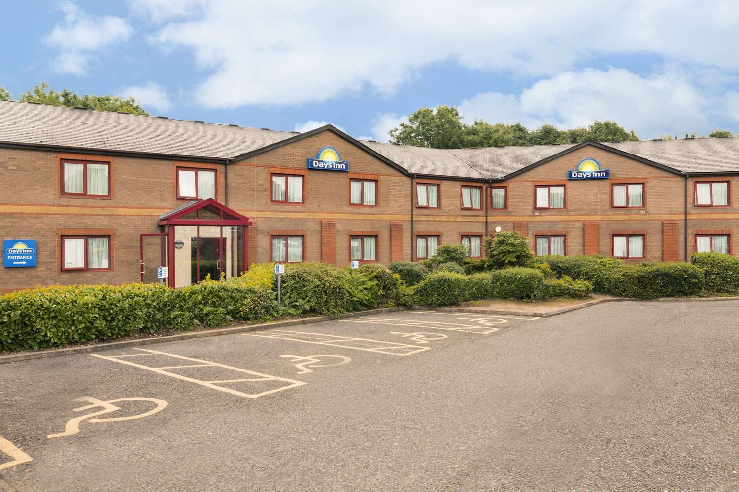 Days Inn by Wyndham Magor 10/12