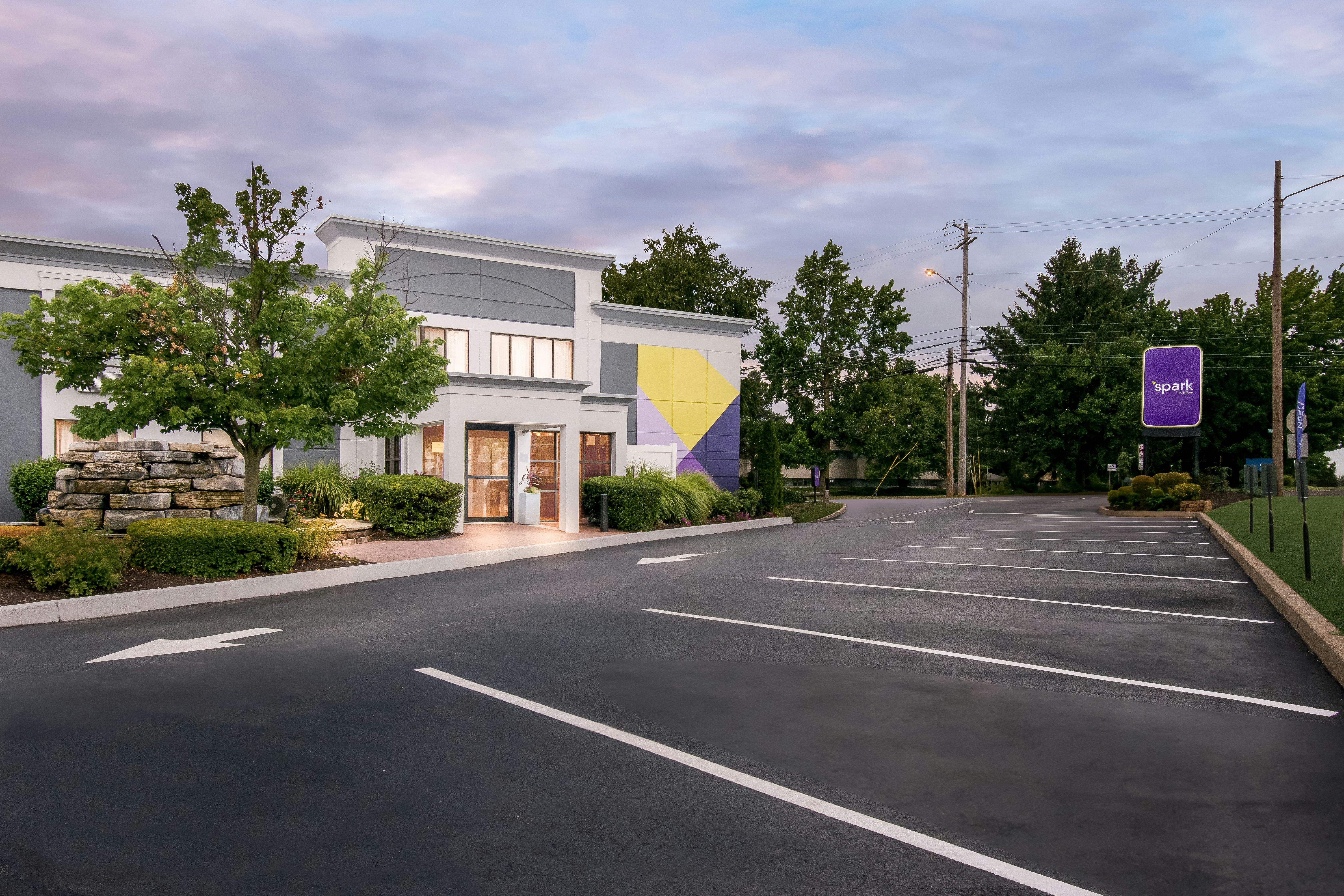 Spark by Hilton Hummelstown Hershey 14/18