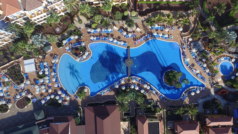 Bahia Principe Sunlight Costa Adeje 68/71