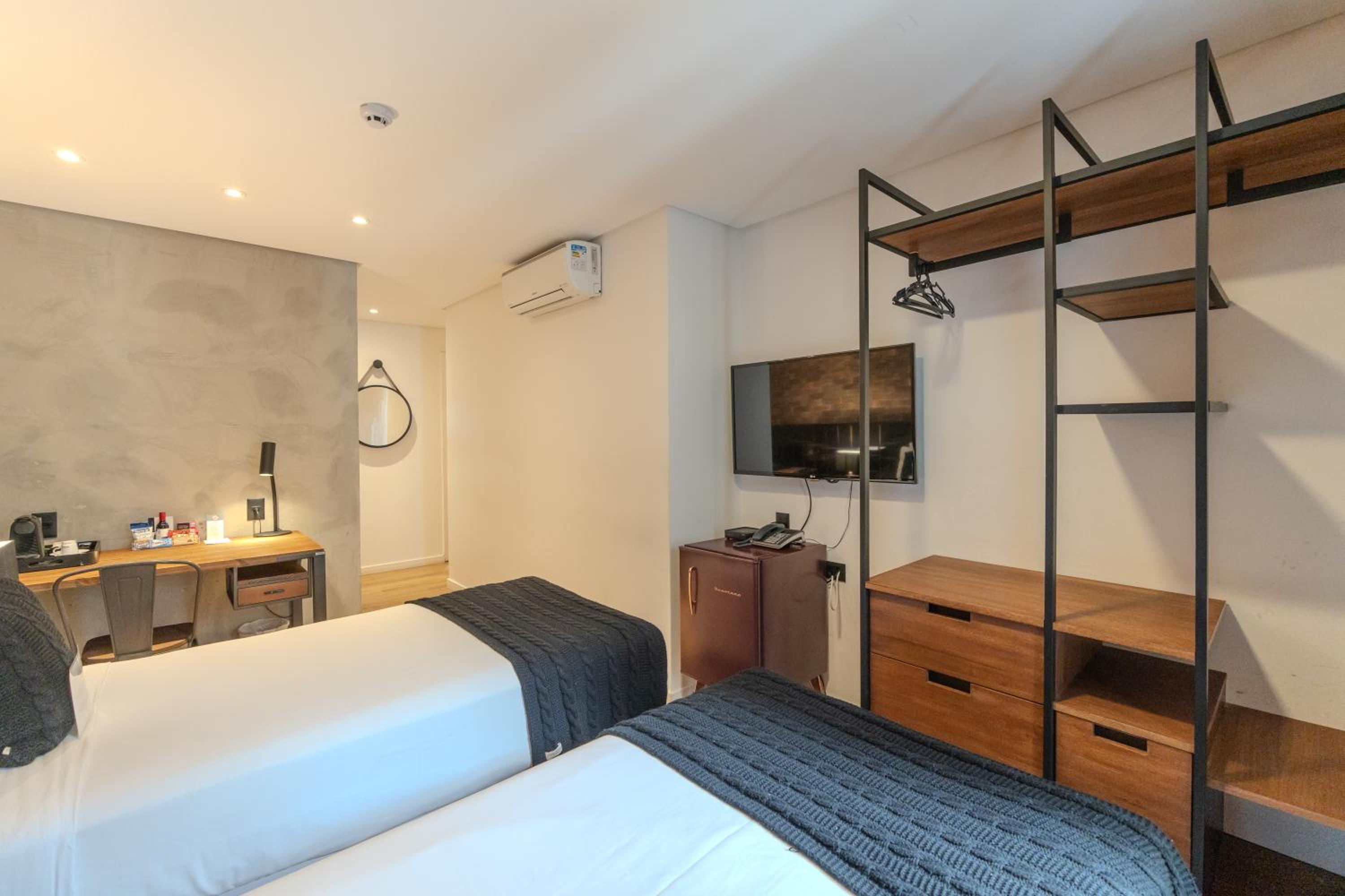 Premium, Twin Beds