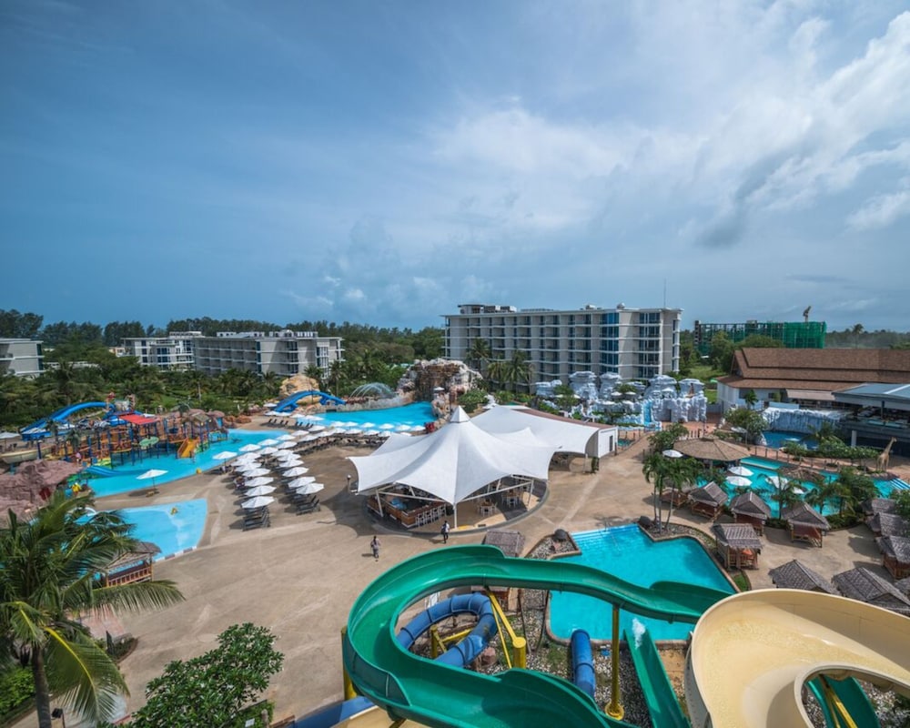 Radisson Resort Layan Phuket 69/75