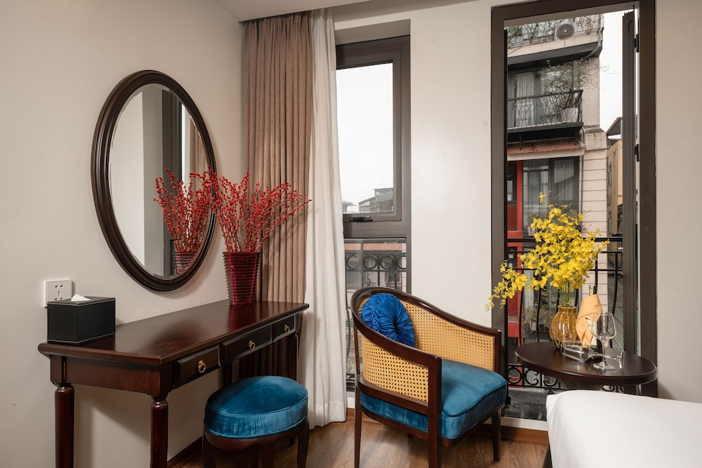 Hanoi Fiesta Grand Hotel and Spa 21/28
