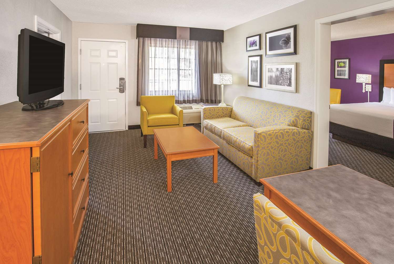 Howard Johnson by Wyndham Sacramento Downtown 44/58