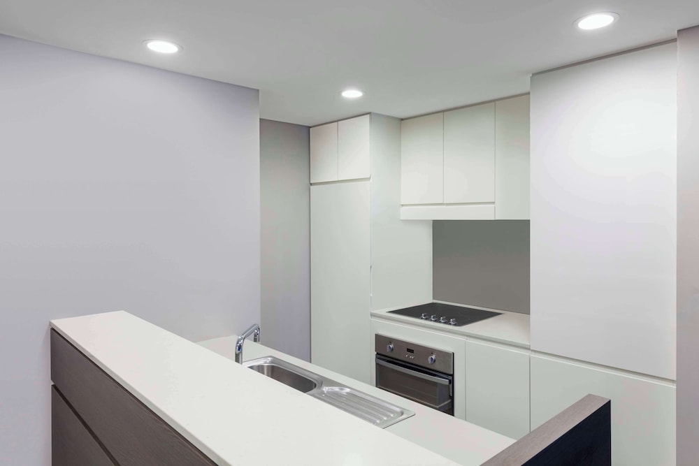 ADINA APARTMENT HOTEL DARWIN WATERFRONT 60/60