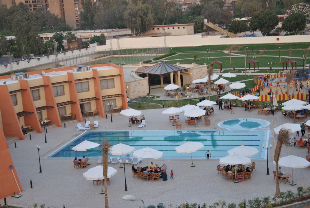 Glorious Hotel Cairo 43/47